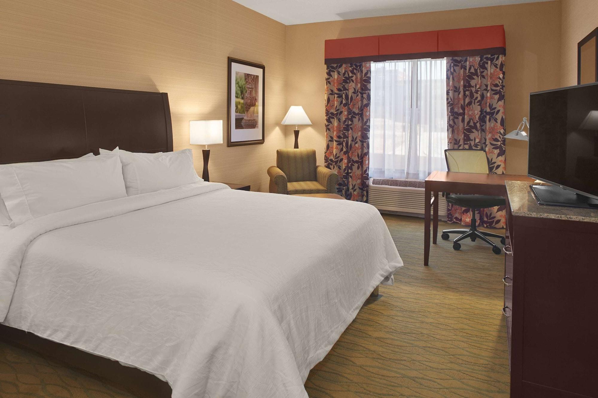 Hilton Garden Inn Akron Exterior photo