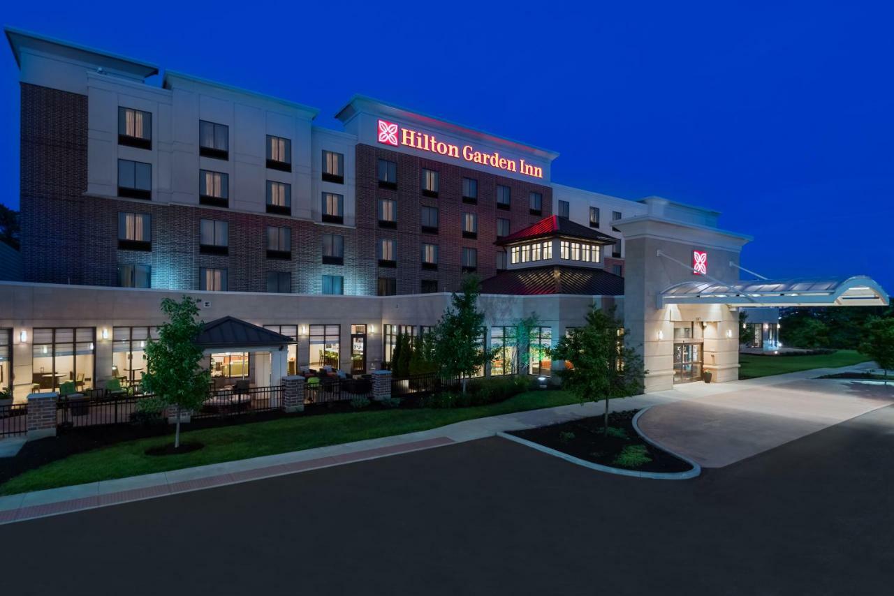 Hilton Garden Inn Akron Exterior photo